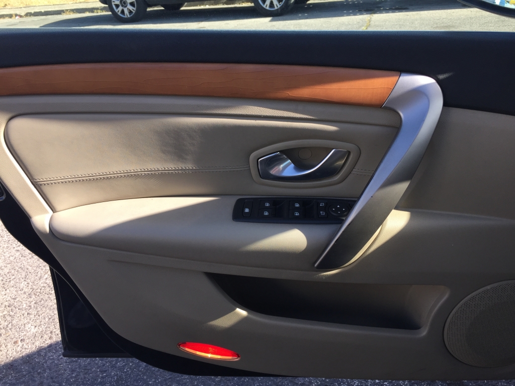 RENAULT LAGUNA GRAND TOUR 2.0 CDTI 150CV AUT