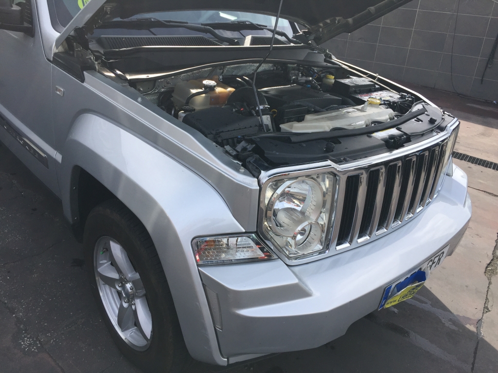 JEEP CHEROKEE 2.8 CRD 4x4 177CV AUT