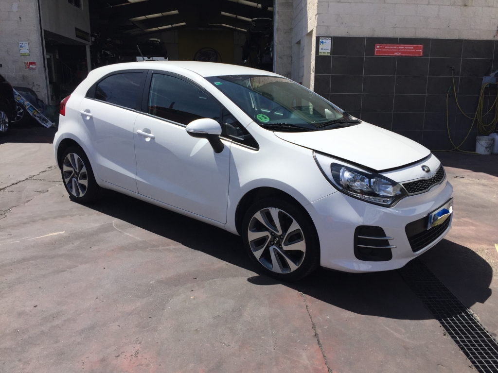KIA RIO 1.2 INY 84CV KIA RIO 1.2 INY 84CV