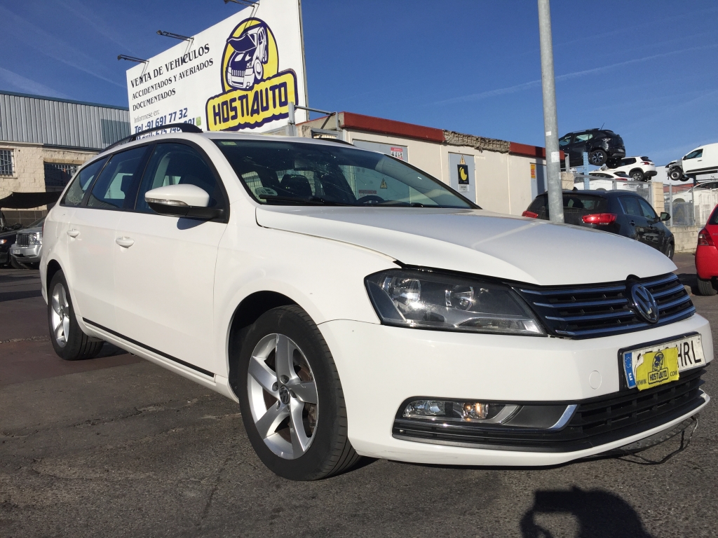VOLKSWAGEN PASSAT SW 1.6 TDI 105CV VOLKSWAGEN PASSAT SW 1.6 TDI 105CV