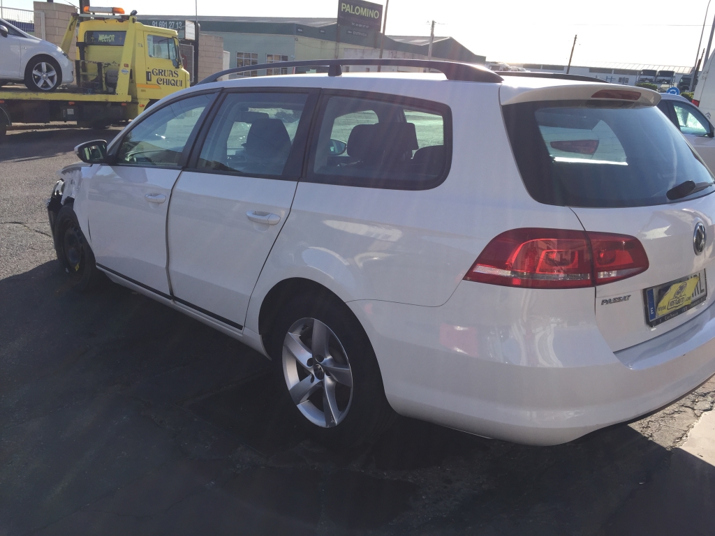 VOLKSWAGEN PASSAT SW 1.6 TDI 105CV