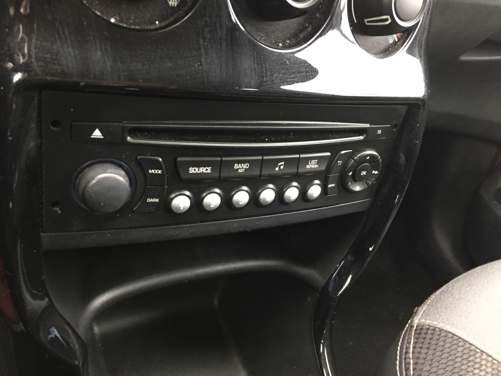 CITROEN C-3 1.4 HDI 68CV