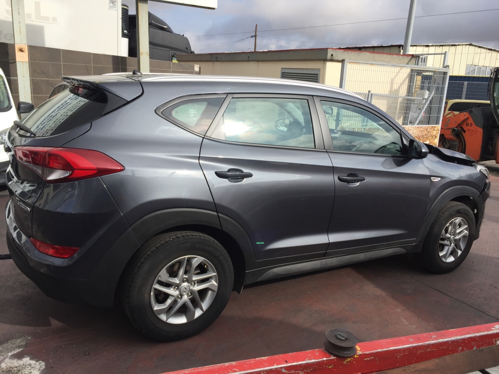 HYUNDAI TUCSON 1.7 CRD 115CV