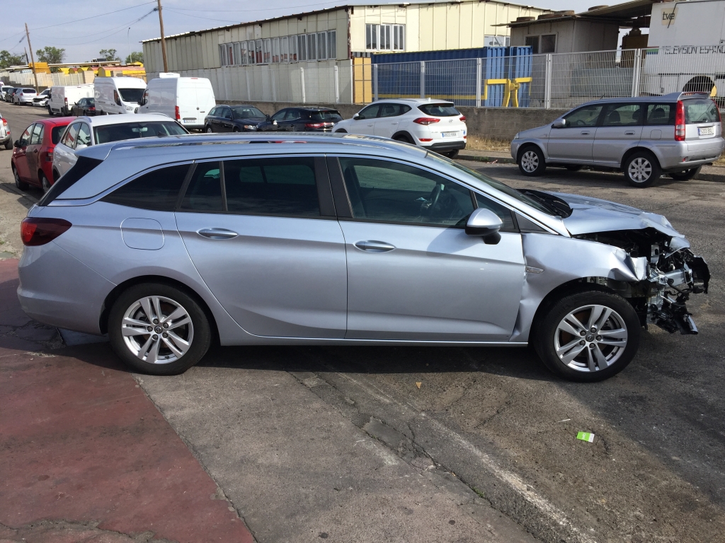 OPEL ASTRA SPORT TOURER 1.6 TDCI 136CV AUT