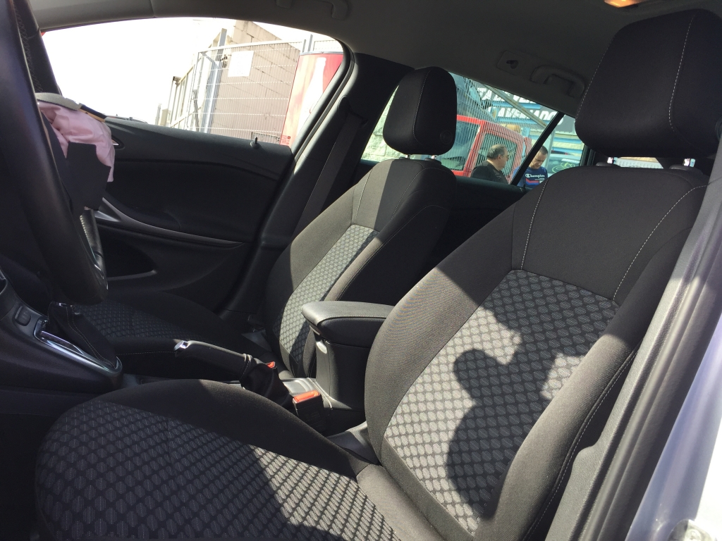 OPEL ASTRA SPORT TOURER 1.6 TDCI 136CV AUT