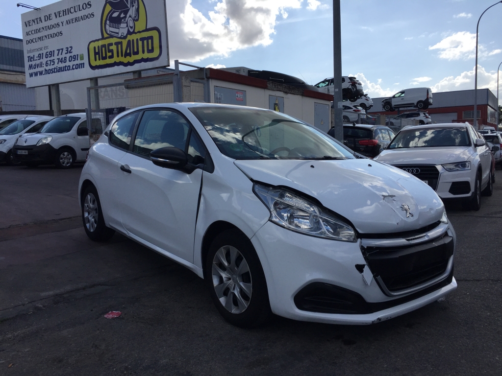 PEUGEOT 208 1.6 HDI 75CV