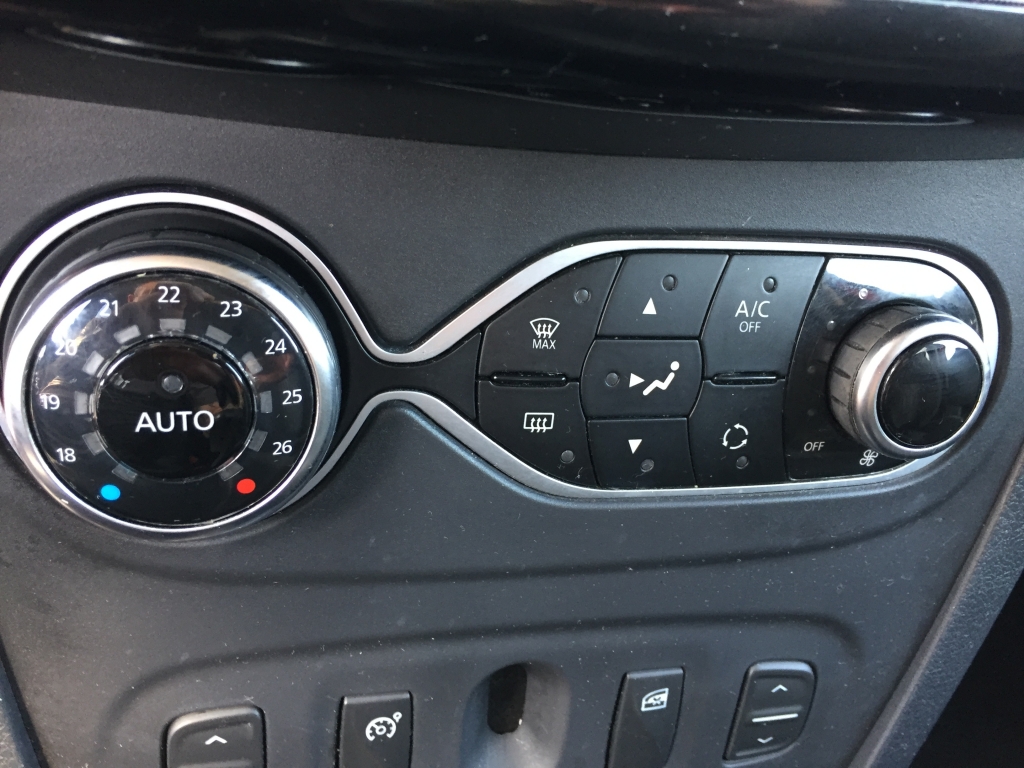 DACIA SANDERO 1.0 INY 90CV