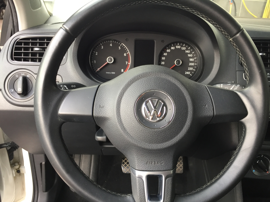 VOLKSWAGEN POLO 1.2 FSI VOLKSWAGEN POLO 1.2 FSI