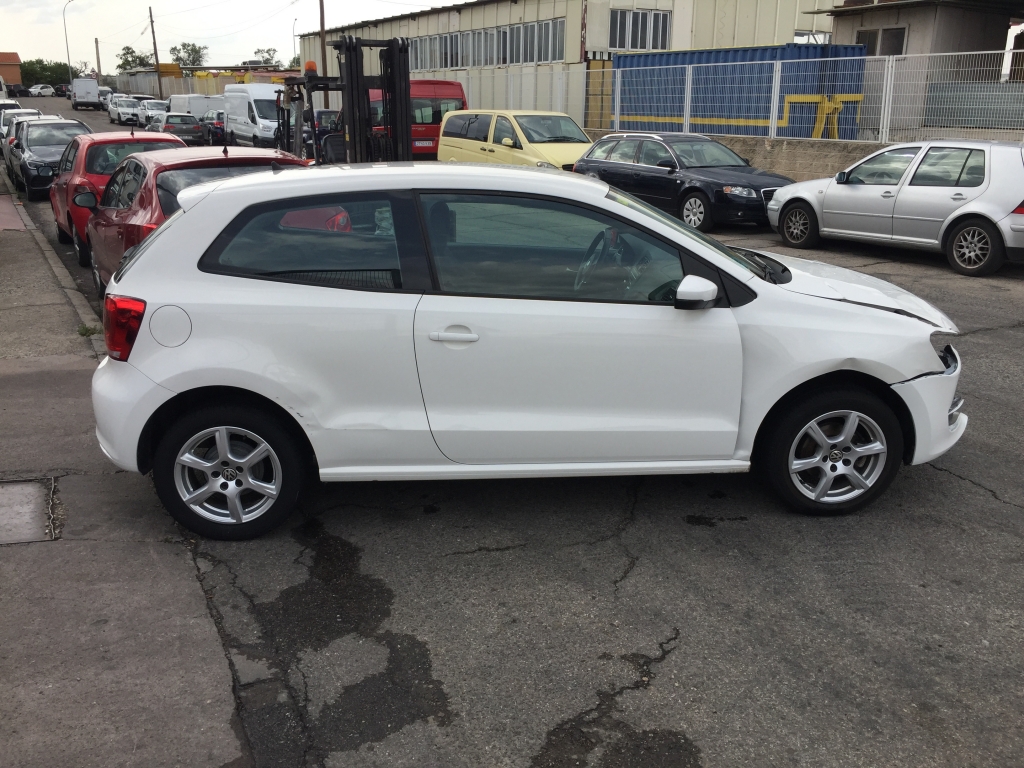 VOLKSWAGEN POLO 1.2 FSI VOLKSWAGEN POLO 1.2 FSI