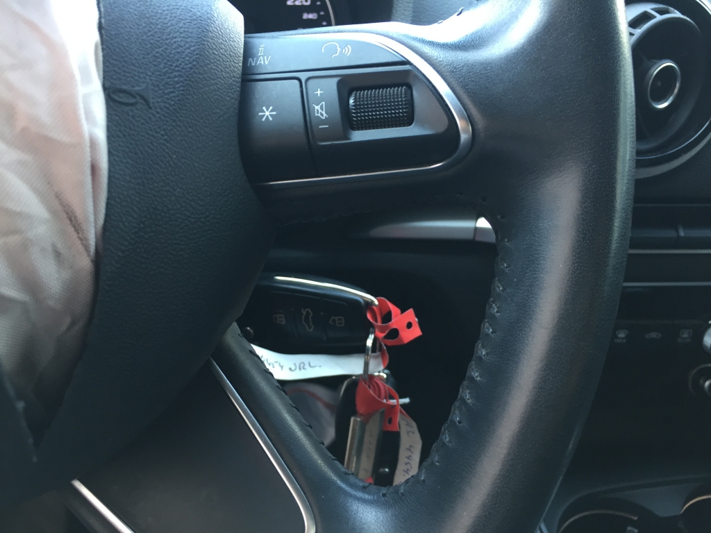 AUDI A-3 SEDAN 1.6 TDI 110CV