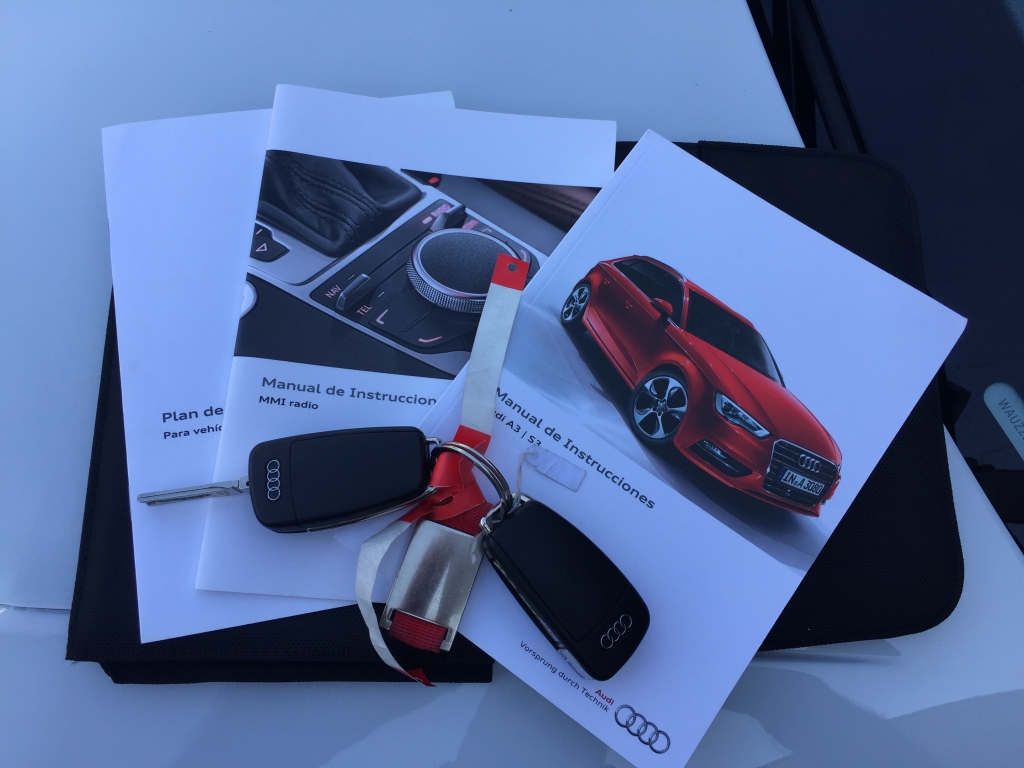 AUDI A-3 SEDAN 1.6 TDI 110CV