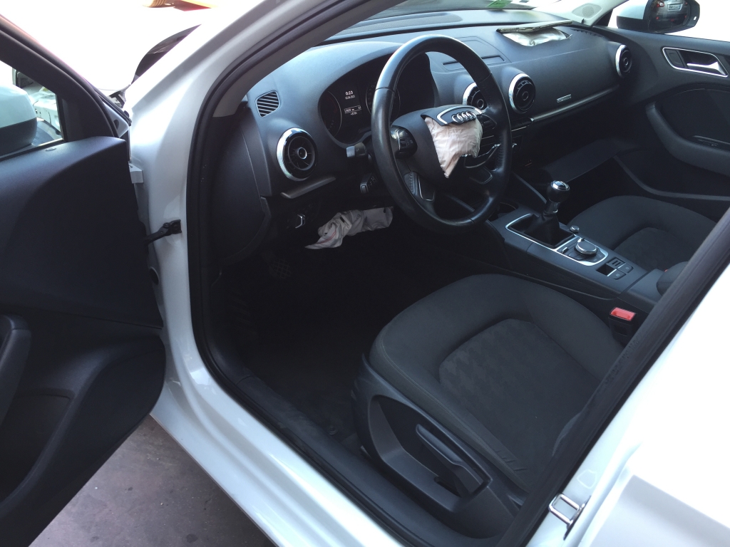 AUDI A-3 SEDAN 1.6 TDI 110CV