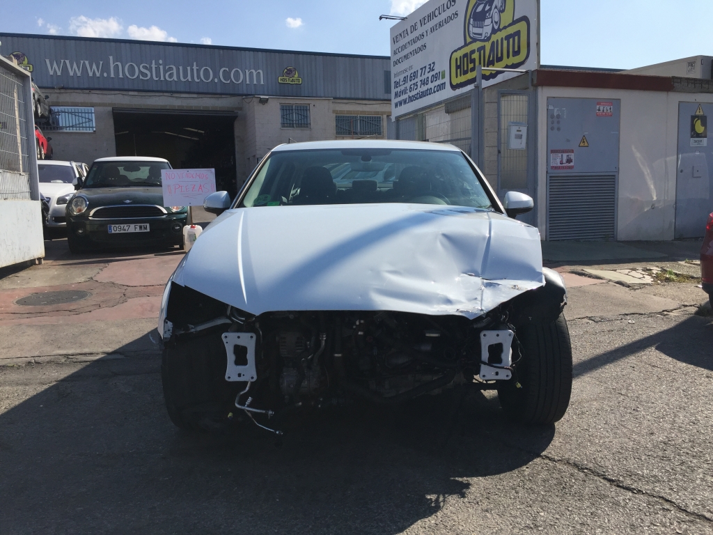 AUDI A-3 SEDAN 1.6 TDI 110CV