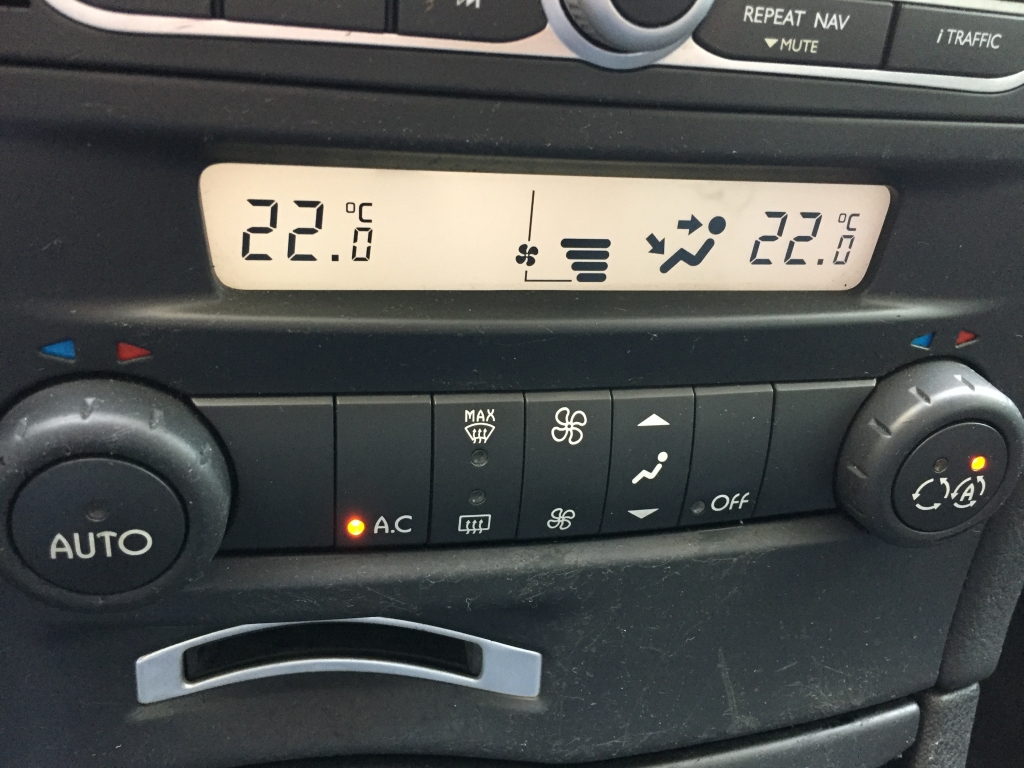 RENAULT LAGUNA 1.9 DCI 130CV