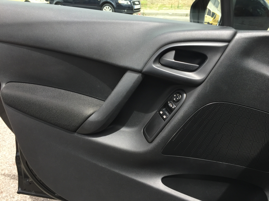 CITROEN C-3 1.6 HDI 75CV