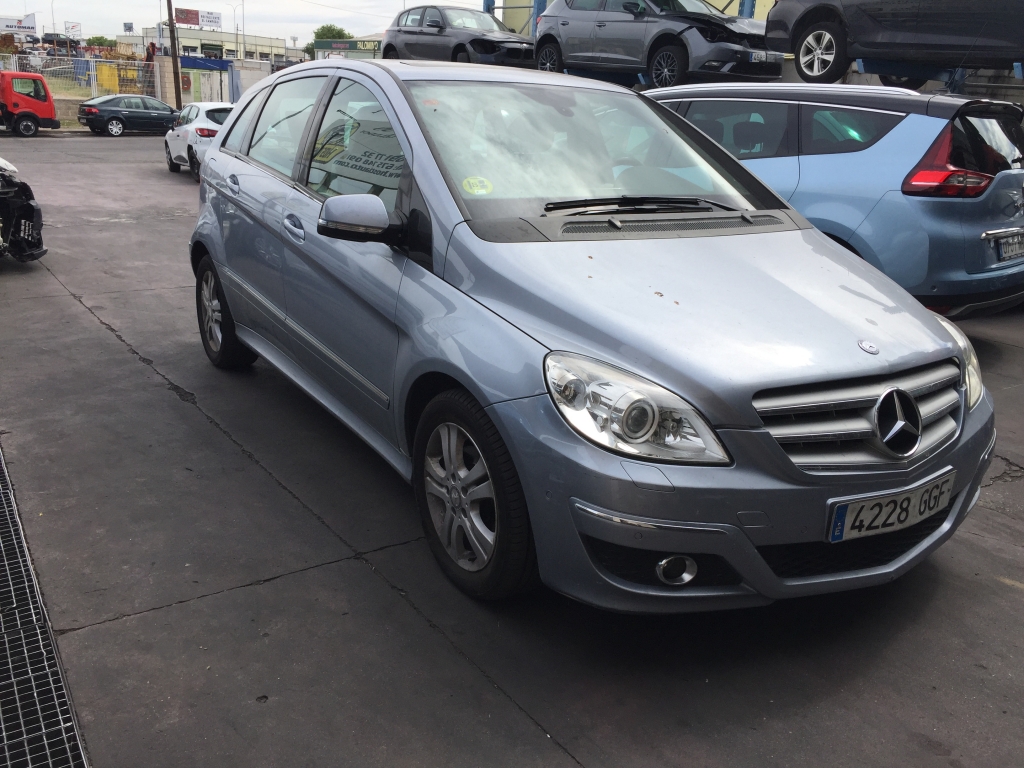MERCEDES BENZ CLASE B 200 2.0 CDI 140CV AUT