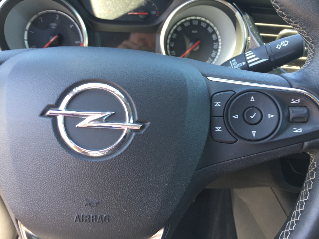 OPEL INSIGNIA GRAND SPORT 1.6 CDTI 136CV