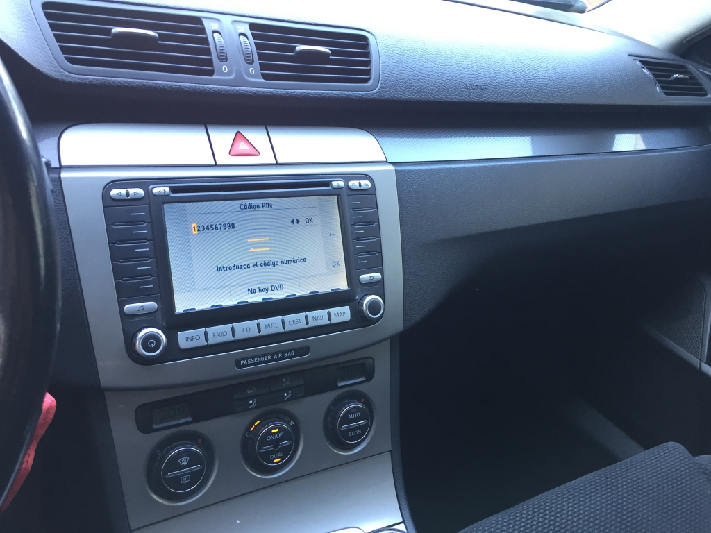 VOLKSWAGEN PASSAT 1.9 TDI 105CV