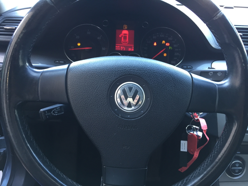 VOLKSWAGEN PASSAT 1.9 TDI 105CV