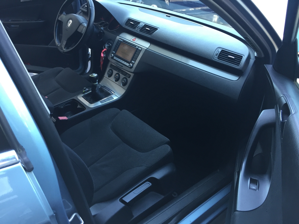 VOLKSWAGEN PASSAT 1.9 TDI 105CV