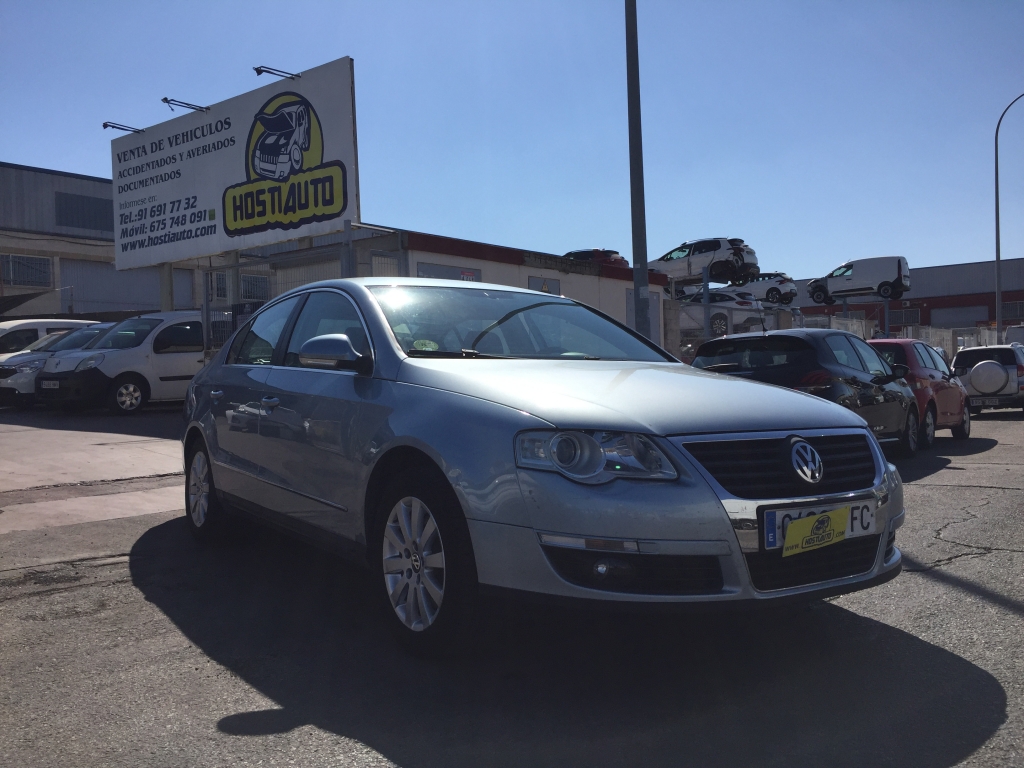 VOLKSWAGEN PASSAT 1.9 TDI 105CV