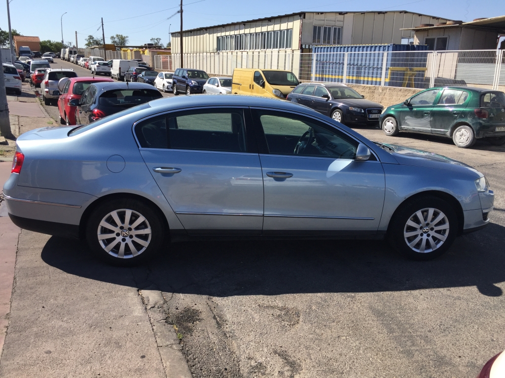 VOLKSWAGEN PASSAT 1.9 TDI 105CV