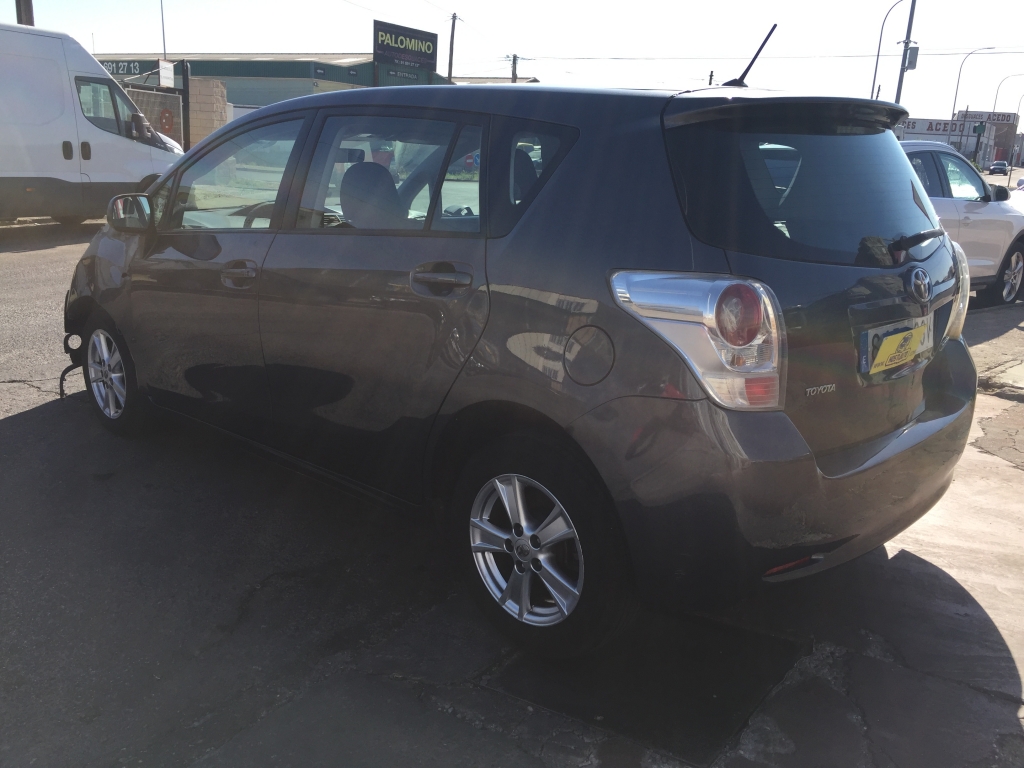 TOYOTA VERSO 2.0 D4D 126CV 7 PLAZAS