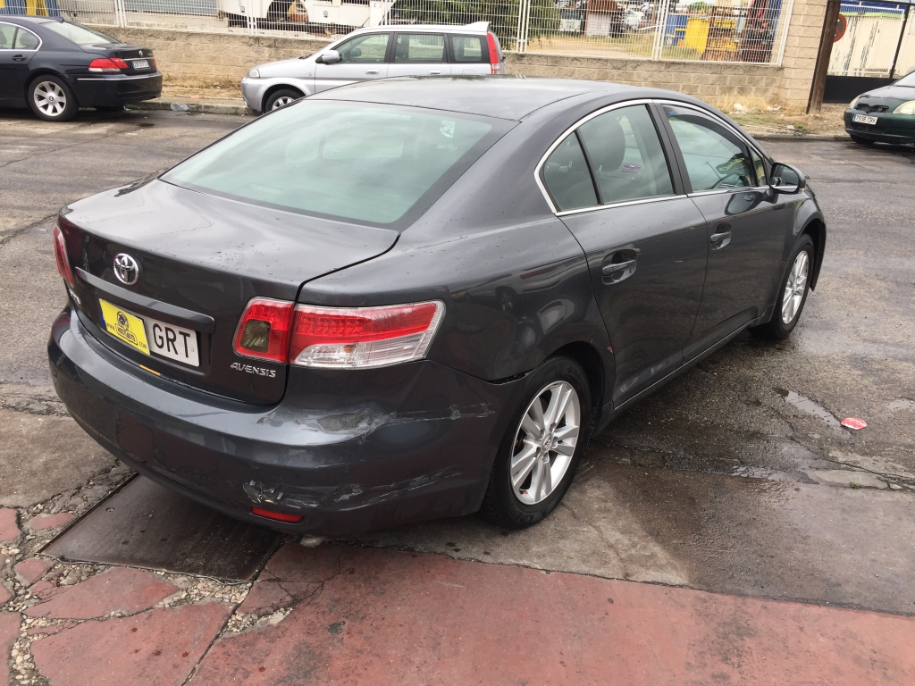 TOYOTA AVENSIS 2.0 D4D 126CV
