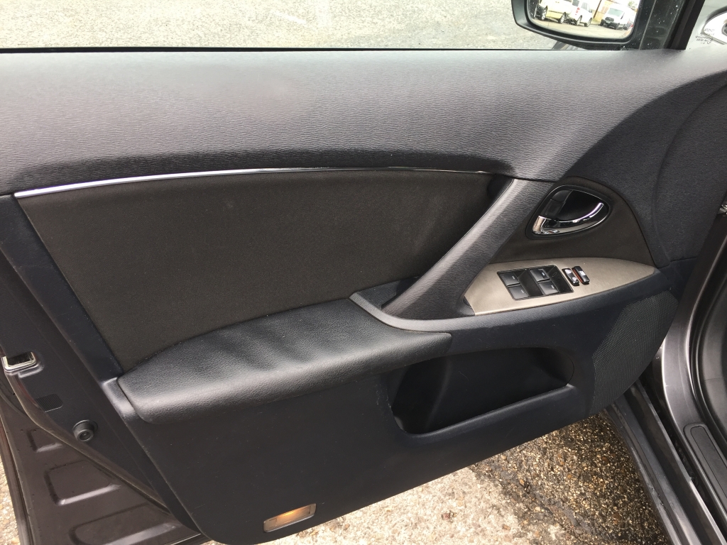 TOYOTA AVENSIS 2.0 D4D 126CV