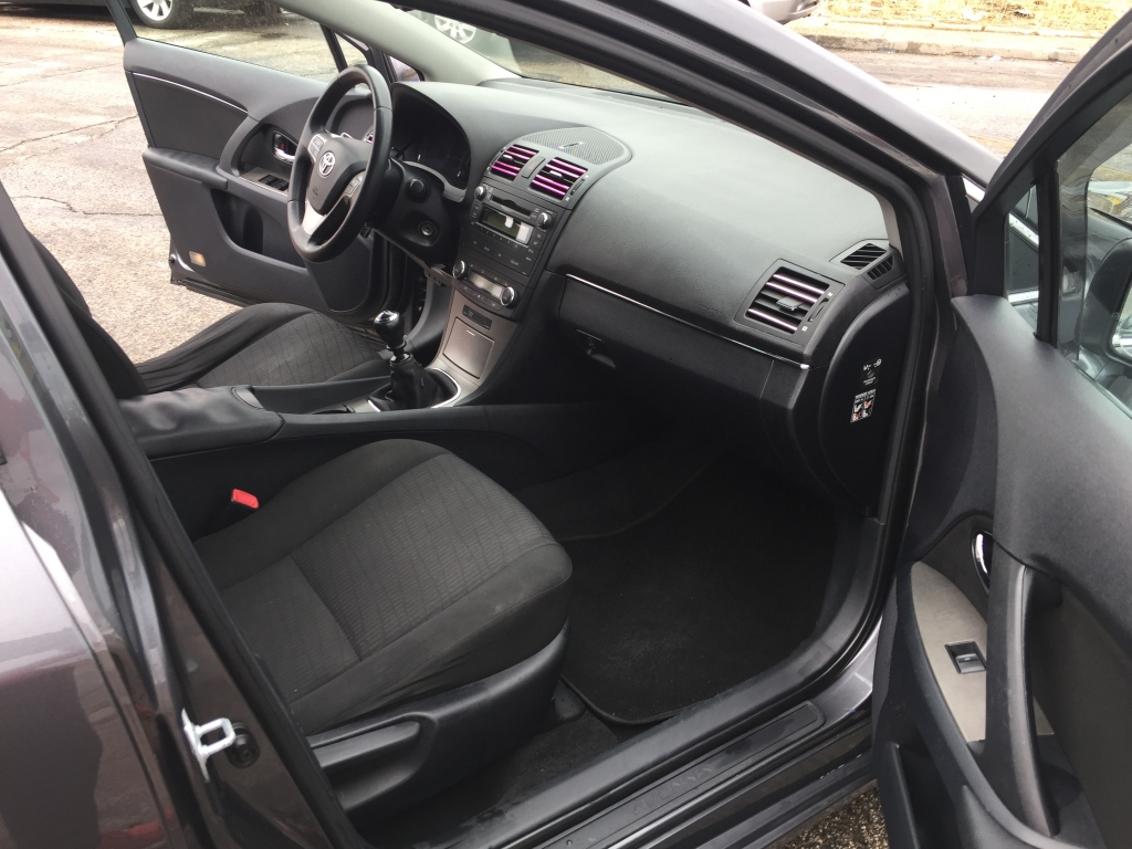 TOYOTA AVENSIS 2.0 D4D 126CV