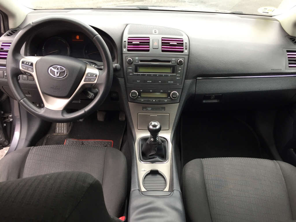 TOYOTA AVENSIS 2.0 D4D 126CV