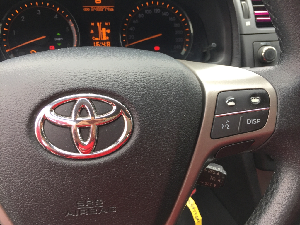 TOYOTA AVENSIS 2.0 D4D 126CV