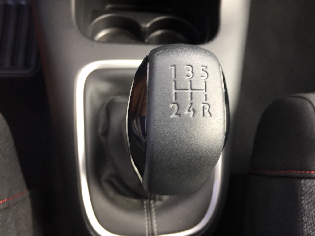 CITROEN C-3 PURETECH 1.2 INY 83CV