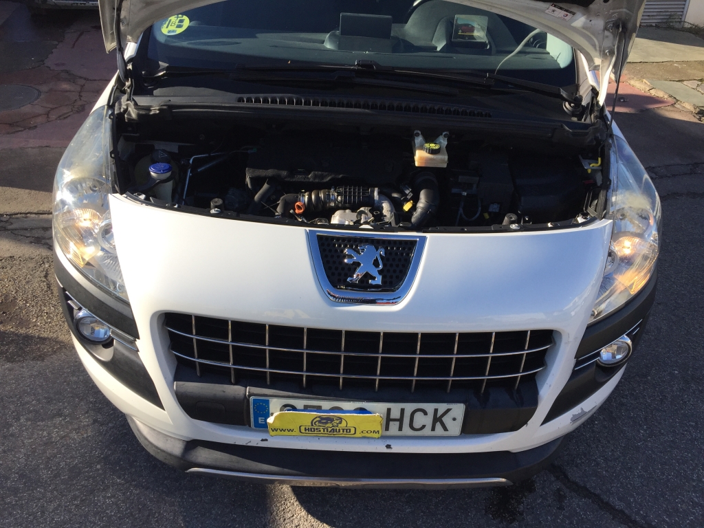 PEUGEOT 3008 1.6 HDI 112CV AUT