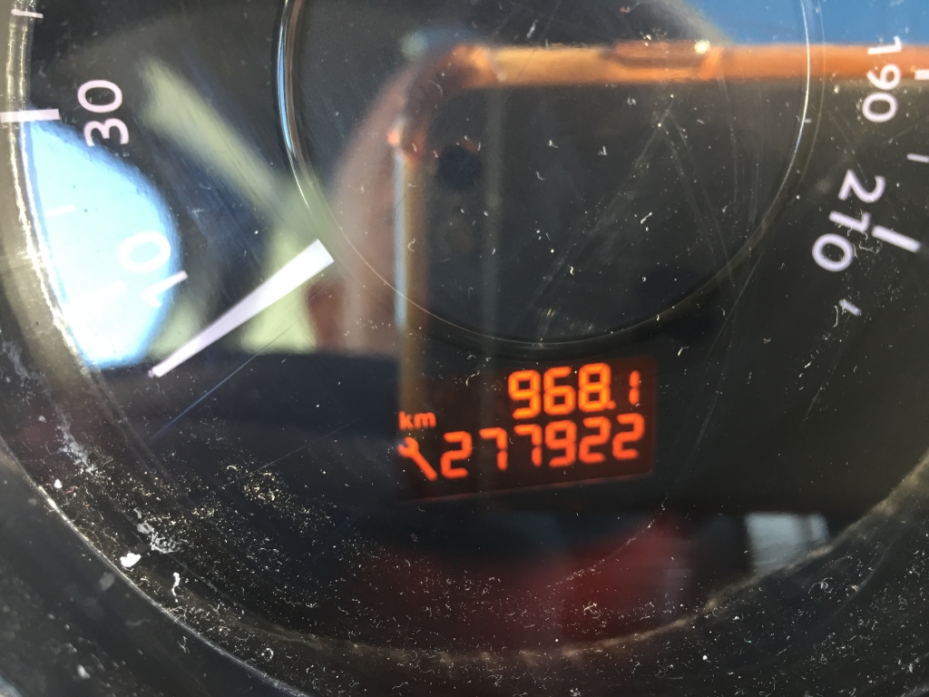 PEUGEOT 3008 1.6 HDI 112CV AUT