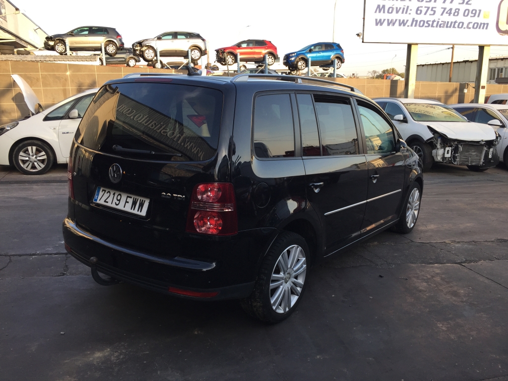 VOLKSWAGEN TOURAN 2.0 TDI 140CV DSG