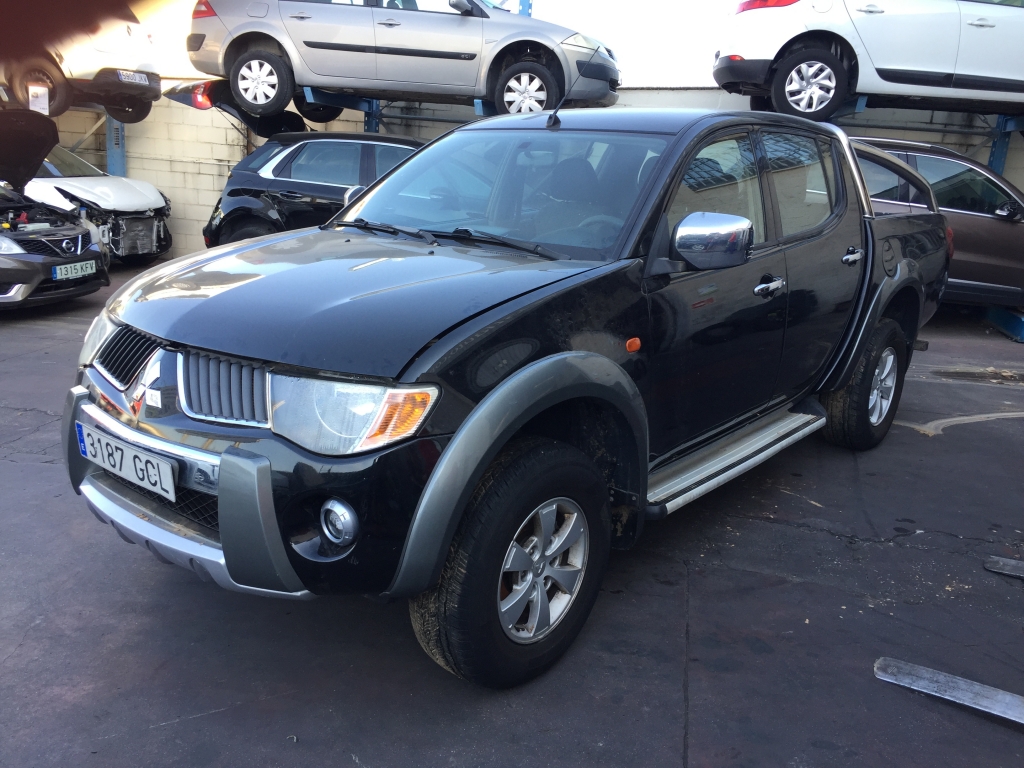 MITSUBISHI L-200 2.5 DI-D 167CV
