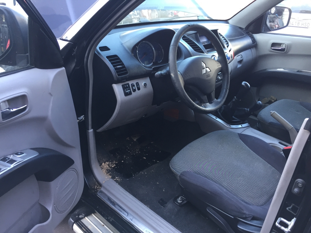 MITSUBISHI L-200 2.5 DI-D 167CV
