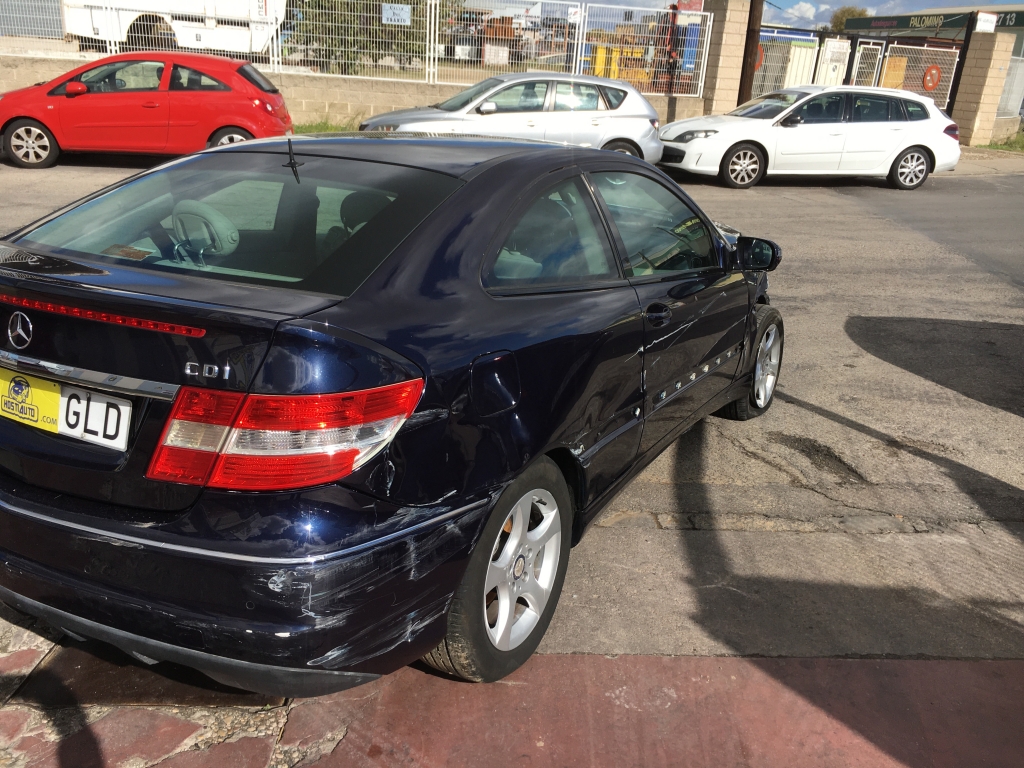 MERCEDES BENZ CLC-200 2.2 CDI 122CV