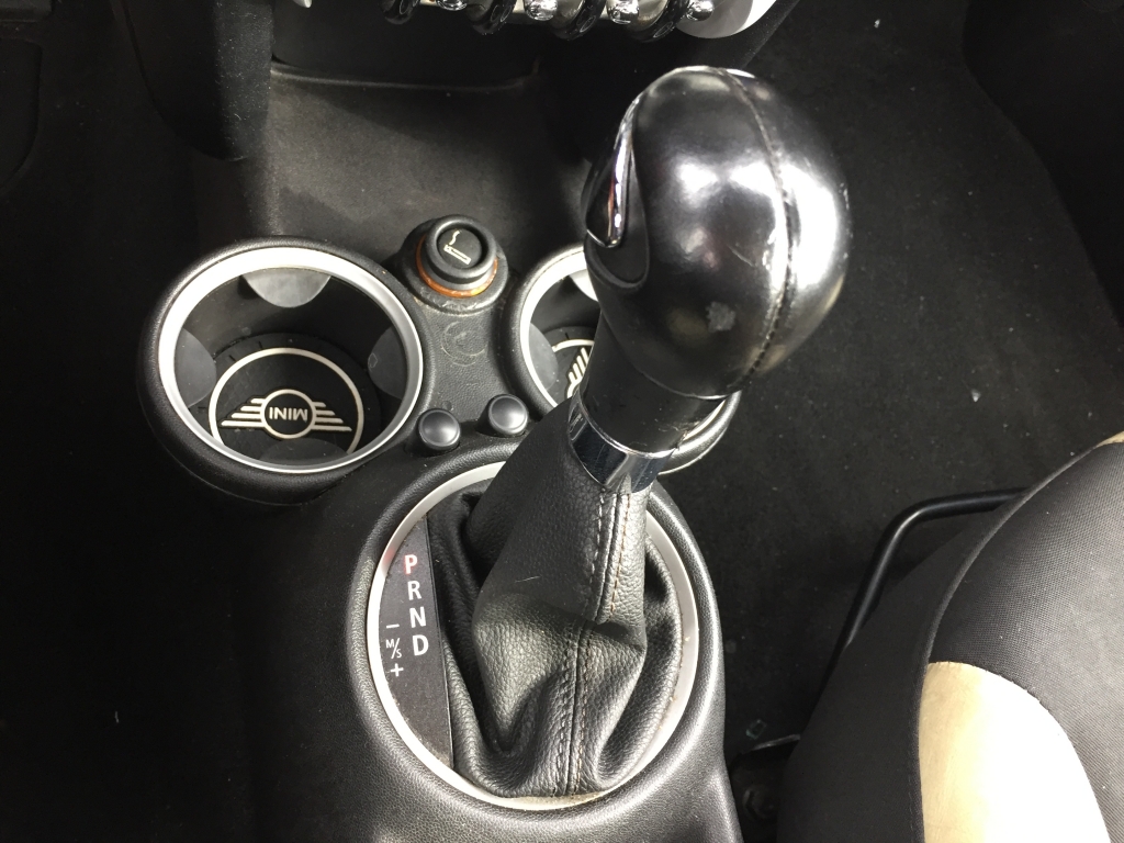 MINI COOPER 1.6 D 109CV AUT