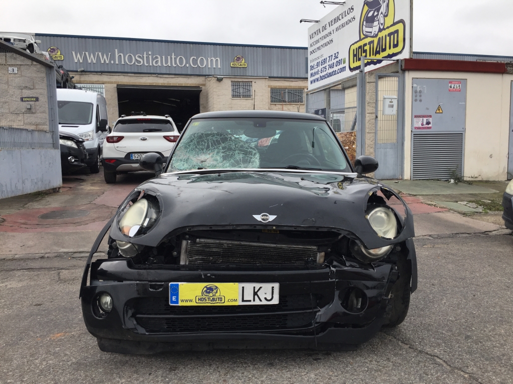 MINI COOPER 1.6 D 109CV AUT