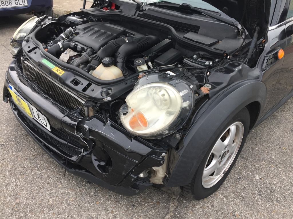 MINI COOPER 1.6 D 109CV AUT