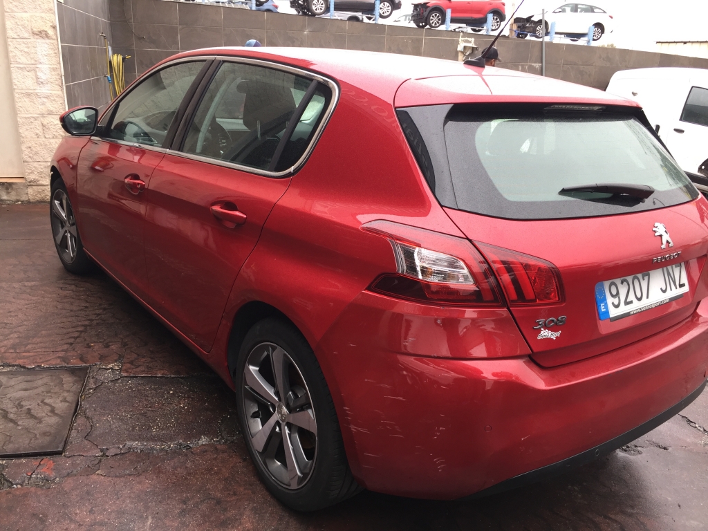 PEUGEOT 308 2.0 HDI 150CV AUT