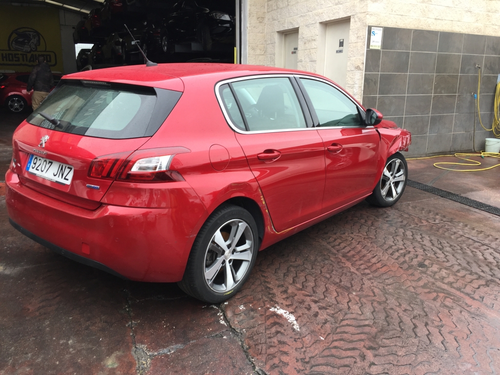 PEUGEOT 308 2.0 HDI 150CV AUT