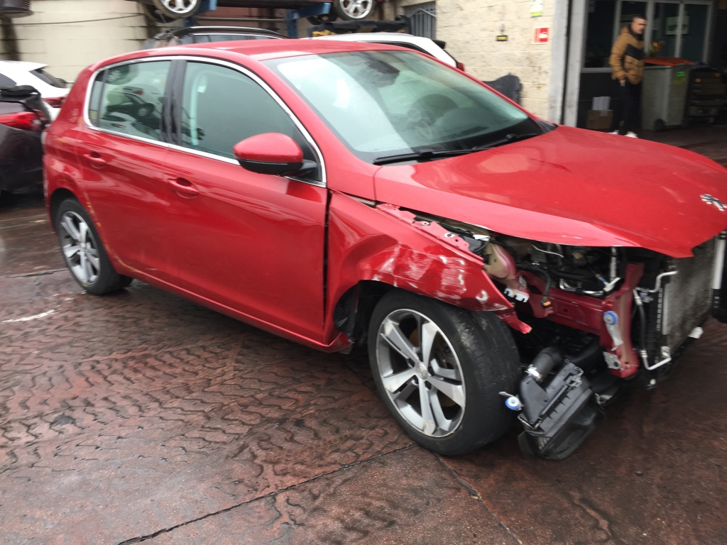 PEUGEOT 308 2.0 HDI 150CV AUT