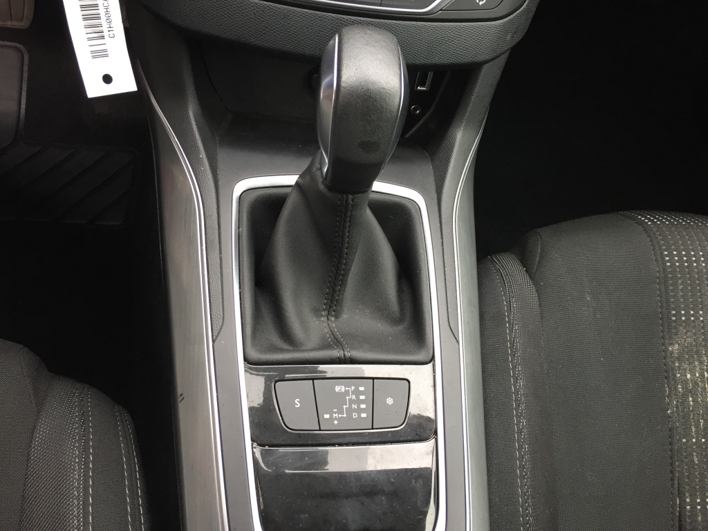 PEUGEOT 308 2.0 HDI 150CV AUT