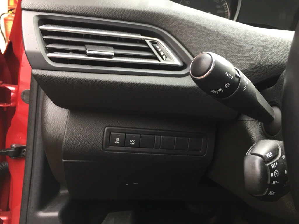 PEUGEOT 308 2.0 HDI 150CV AUT