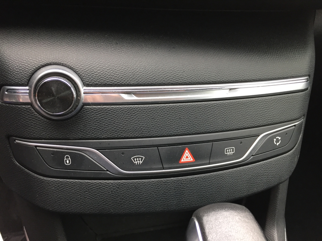 PEUGEOT 308 2.0 HDI 150CV AUT