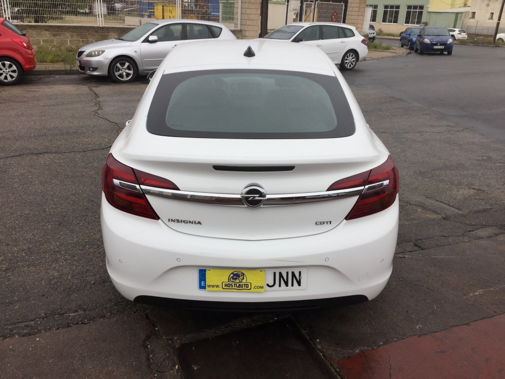 OPEL INSIGNIA 1.6 CDTI 136CV