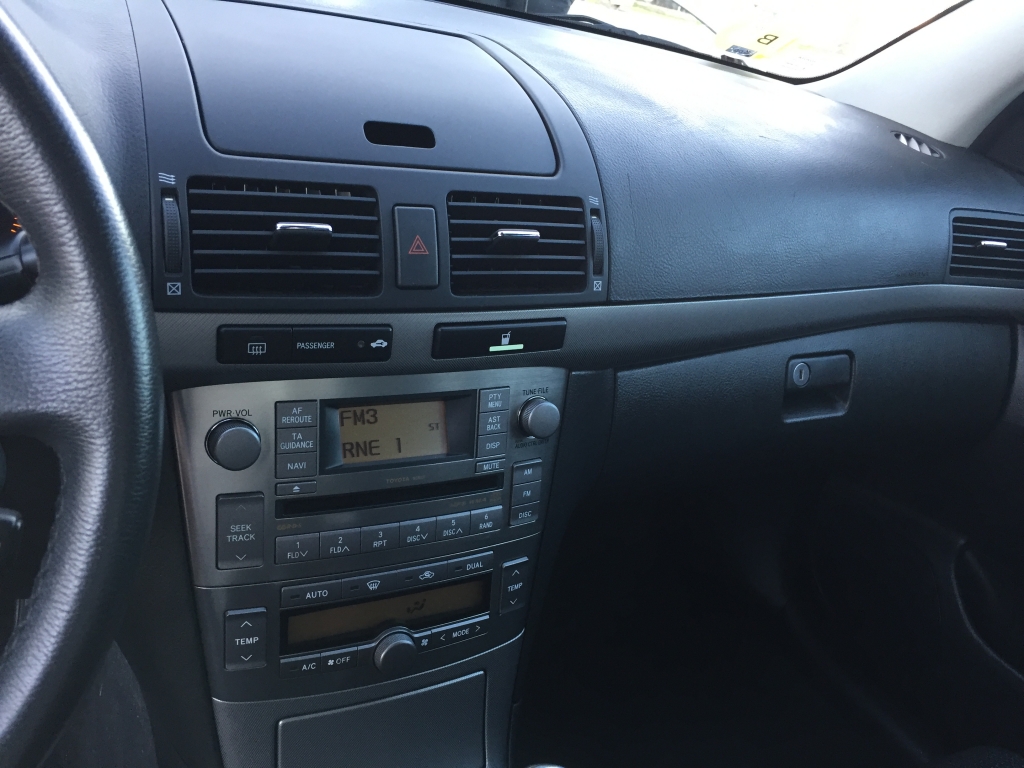 TOYOTA AVENSIS 2.0 D4D 126CV
